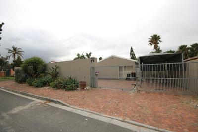 House For Sale in St Michaels, Brackenfell